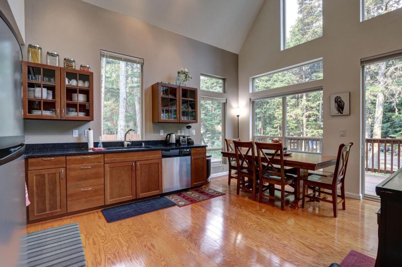 Hanging Glacier Chalet Girdwood Luaran gambar